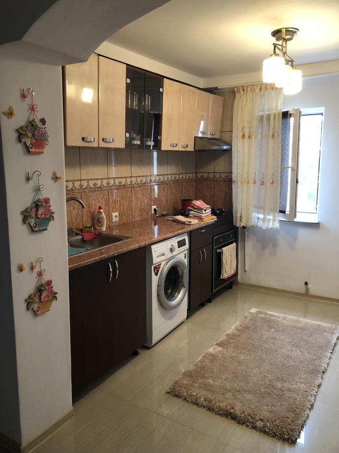 Apartament Isabela Navodari Bagian luar foto
